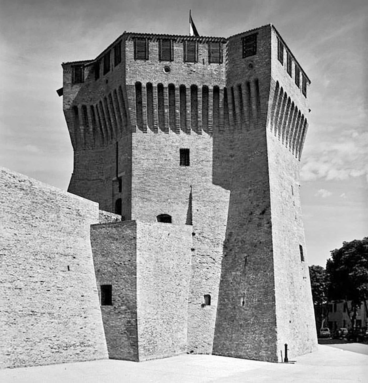 Francesco di Giorgio Martini's Fortress Complexes
