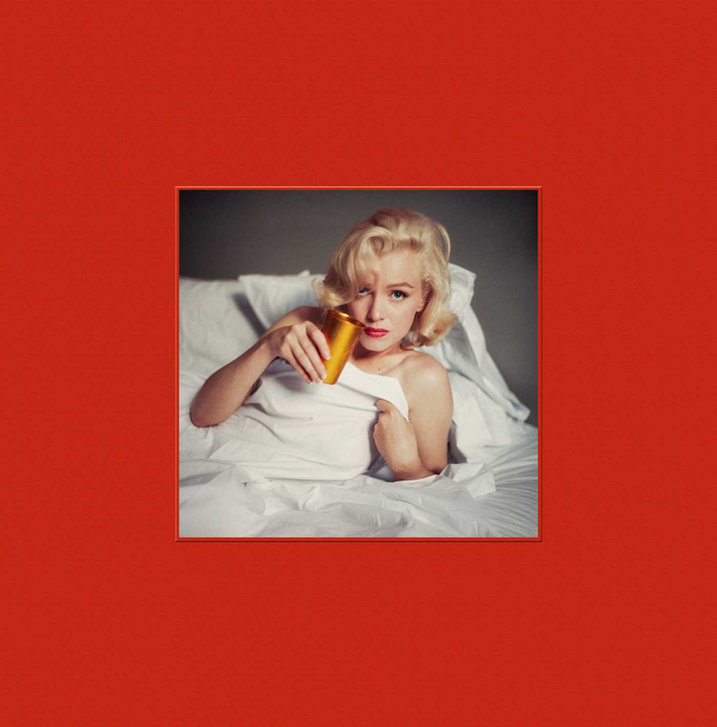 Essential Marilyn Monroe - The Negligee Print: Milton H. Greene: 50 Sessions