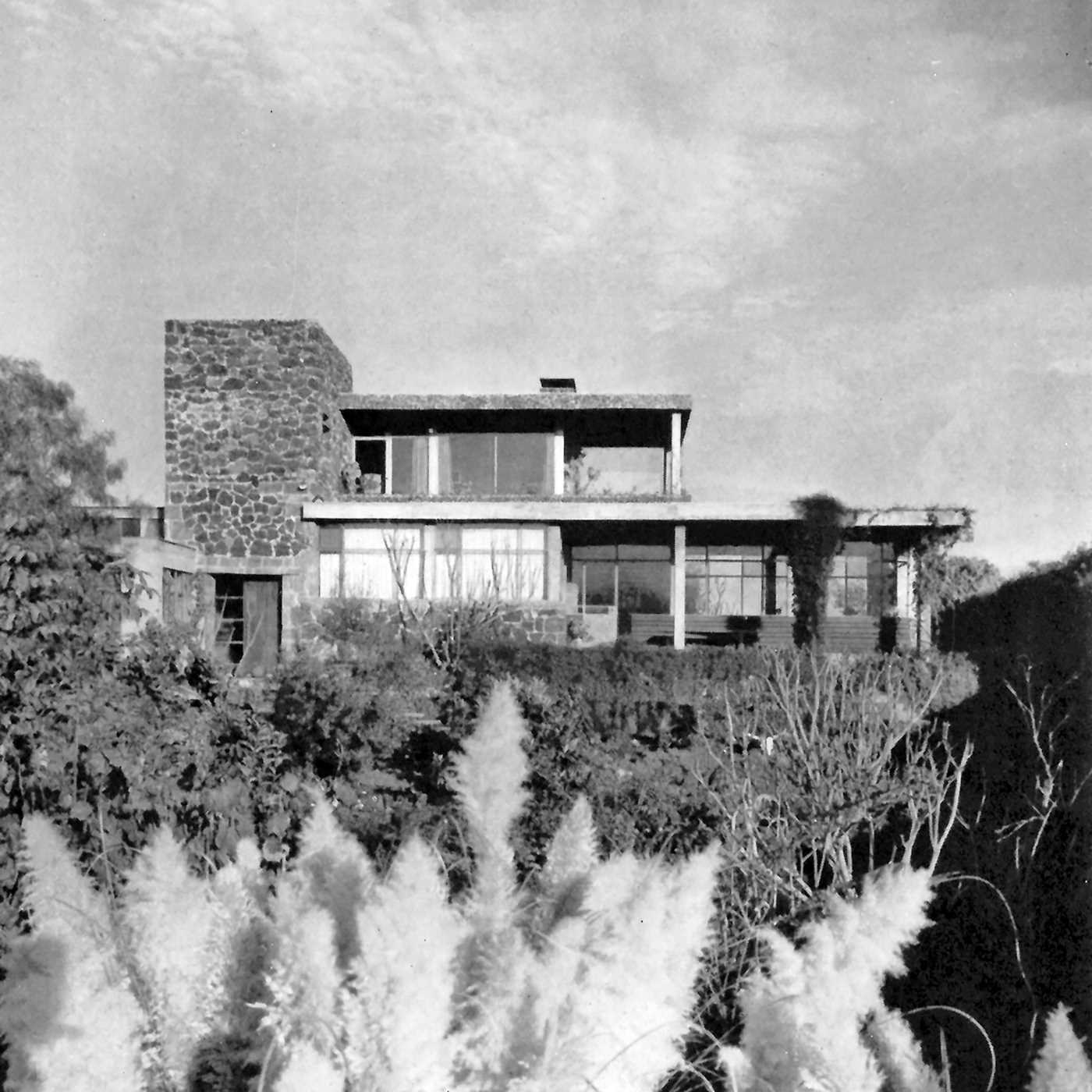 Home of One's Own: Émigré Architects and their Houses. 1920-1960